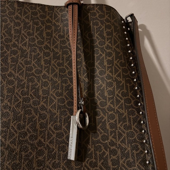 Calvin Klein tote bag monogram with silver studs on both sides - Picture 9 of 9